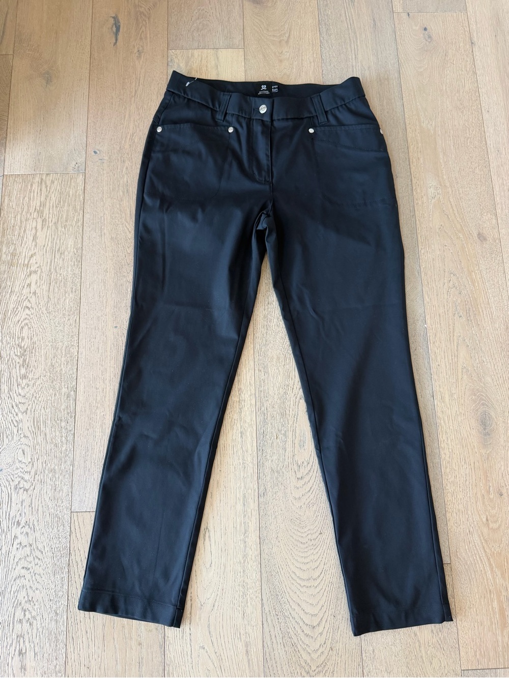 Daily Sports Sweden Black Golf Pants Women's Size US 8 EUR 38 Comfort Stretch